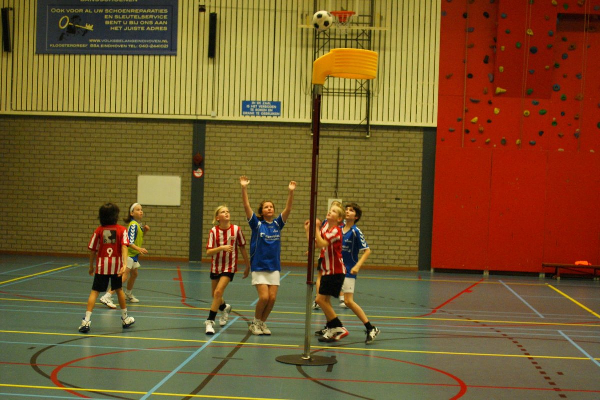 Korfbal D2  12 november-10.JPG